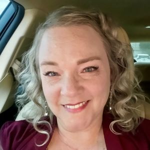 Meet your Posher, Misty